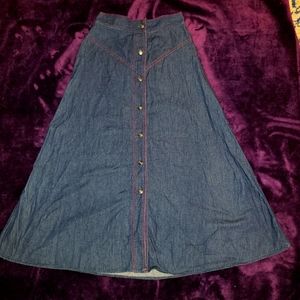 Ozark Mountain Jean Company Long Denim Skirt Size 8